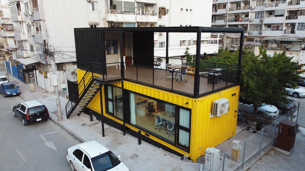 Офис из контейнеров